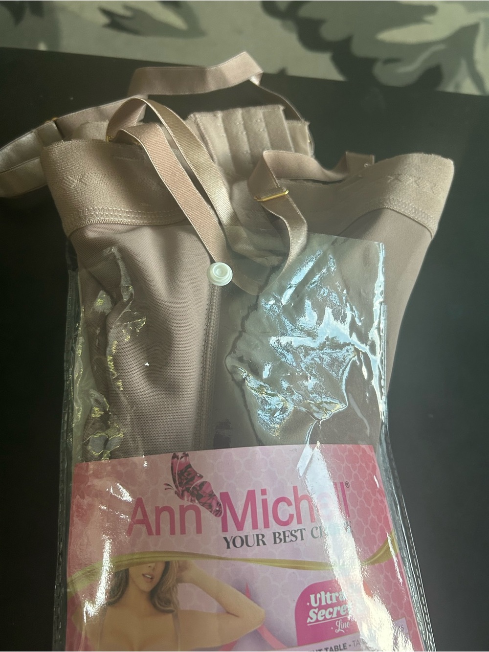 Ann Michell Nude Seamless Powernet Bodysuit Shapewear - Picture 4 of 7